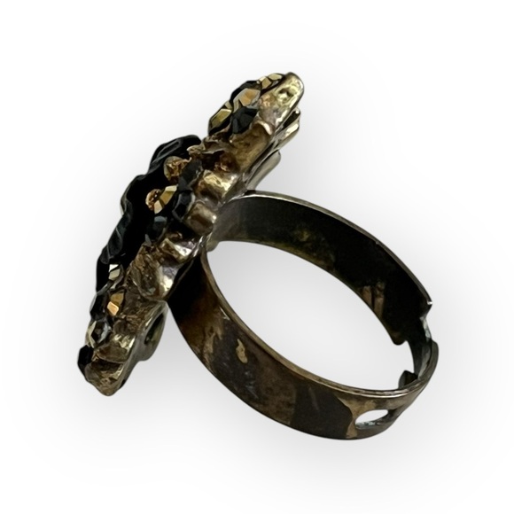 Michal Negrin Flower Swarovski Crystals Victorian Brass Fashion Adjustable Ring - Picture 5 of 9